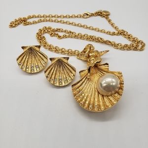 Kirks Folly Shell Chain/pendant/pin & Earring set